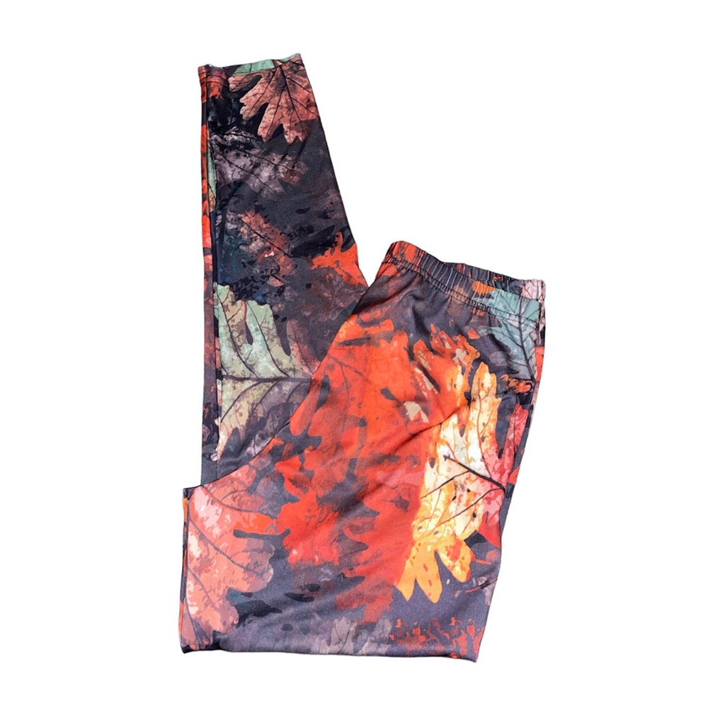 Lily Black & Orange Fall Oak Leaf Print Leggings